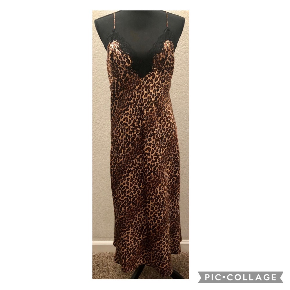 90’s Vintage Cinema Etoile Women’s Double Slit Cheetah Slip Dress